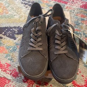 Tim’s Lenox sneakers